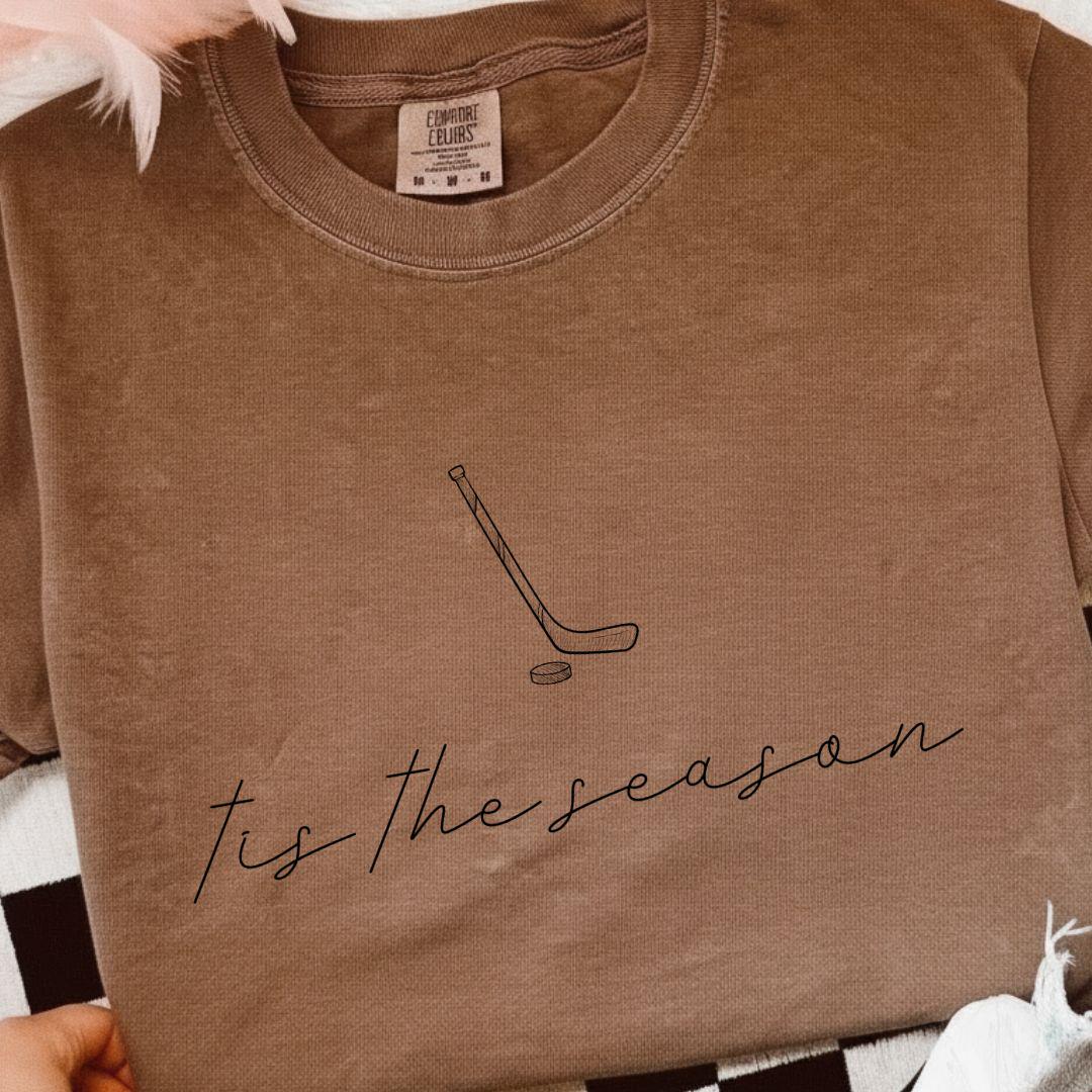 Tis The Season Hockey Shirt, Gift For Hockey Mom, Comfort Colors Hockey T-Shirt