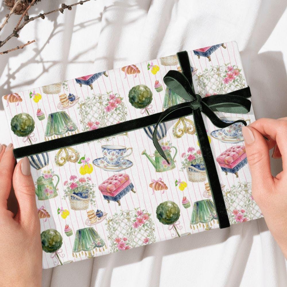 Grandmillenial Lifestyle Seamless Design, Preppy Coquette Pattern, Floral French Fabric Pattern